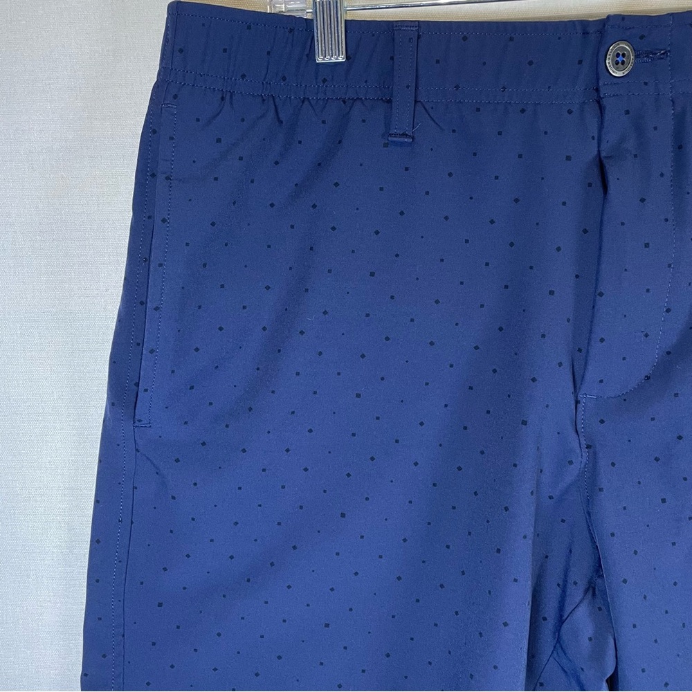 Under Armour Golf Shorts Mens 38 Blue Stretch Dot Pattern Performance - Picture 3 of 11
